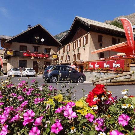 La Vieille Auberge Vars  Bagian luar foto
